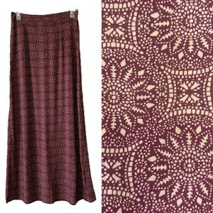 Breeze Ever Burgandy Medallion Print Maxi Skirt Size M